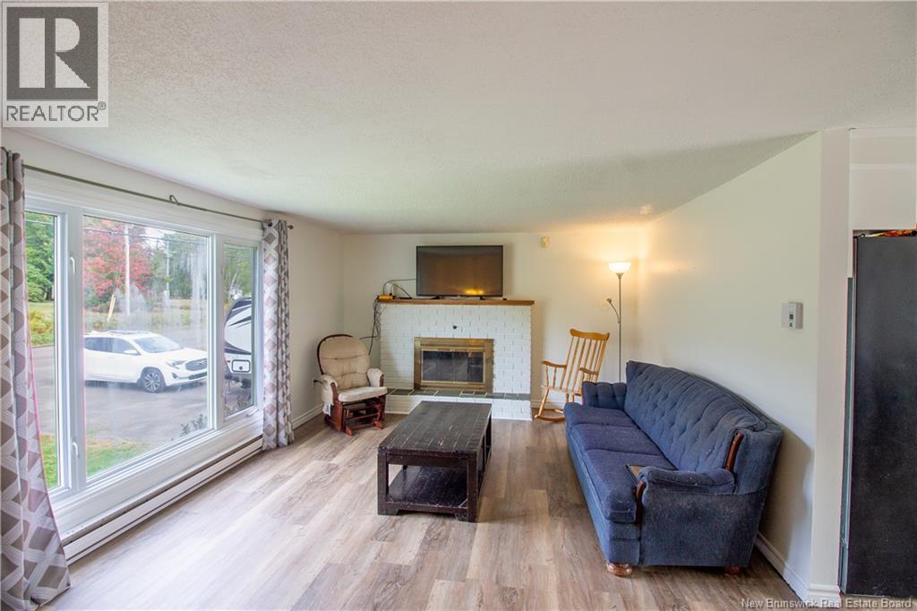 11 Tamtrev Court, Waasis, New Brunswick  E3B 9A2 - Photo 7 - NB127039