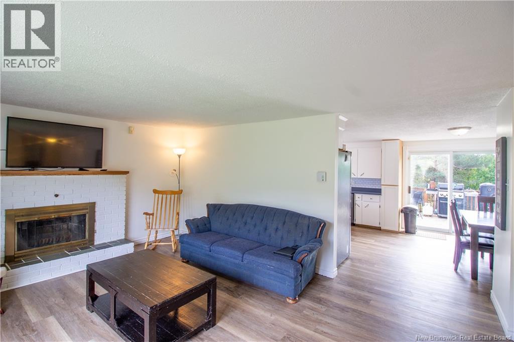 11 Tamtrev Court, Waasis, New Brunswick  E3B 9A2 - Photo 8 - NB127039