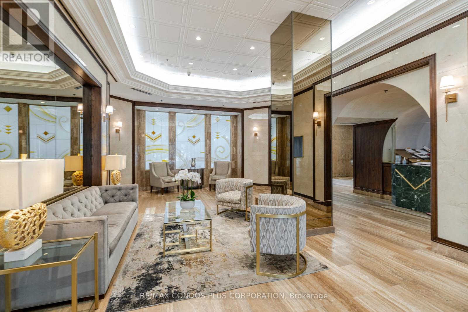 805 - 2045 Lake Shore Boulevard W, Toronto, Ontario  M8V 2Z6 - Photo 5 - W12411496