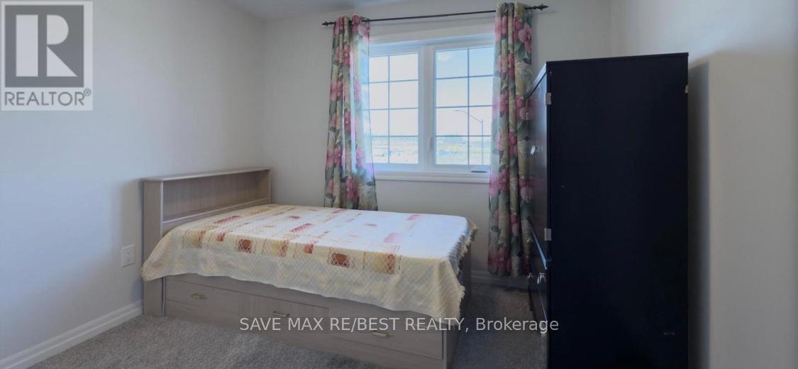 127 Hillcrest Road, Port Colborne, Ontario  L3K 6E6 - Photo 20 - X12413077