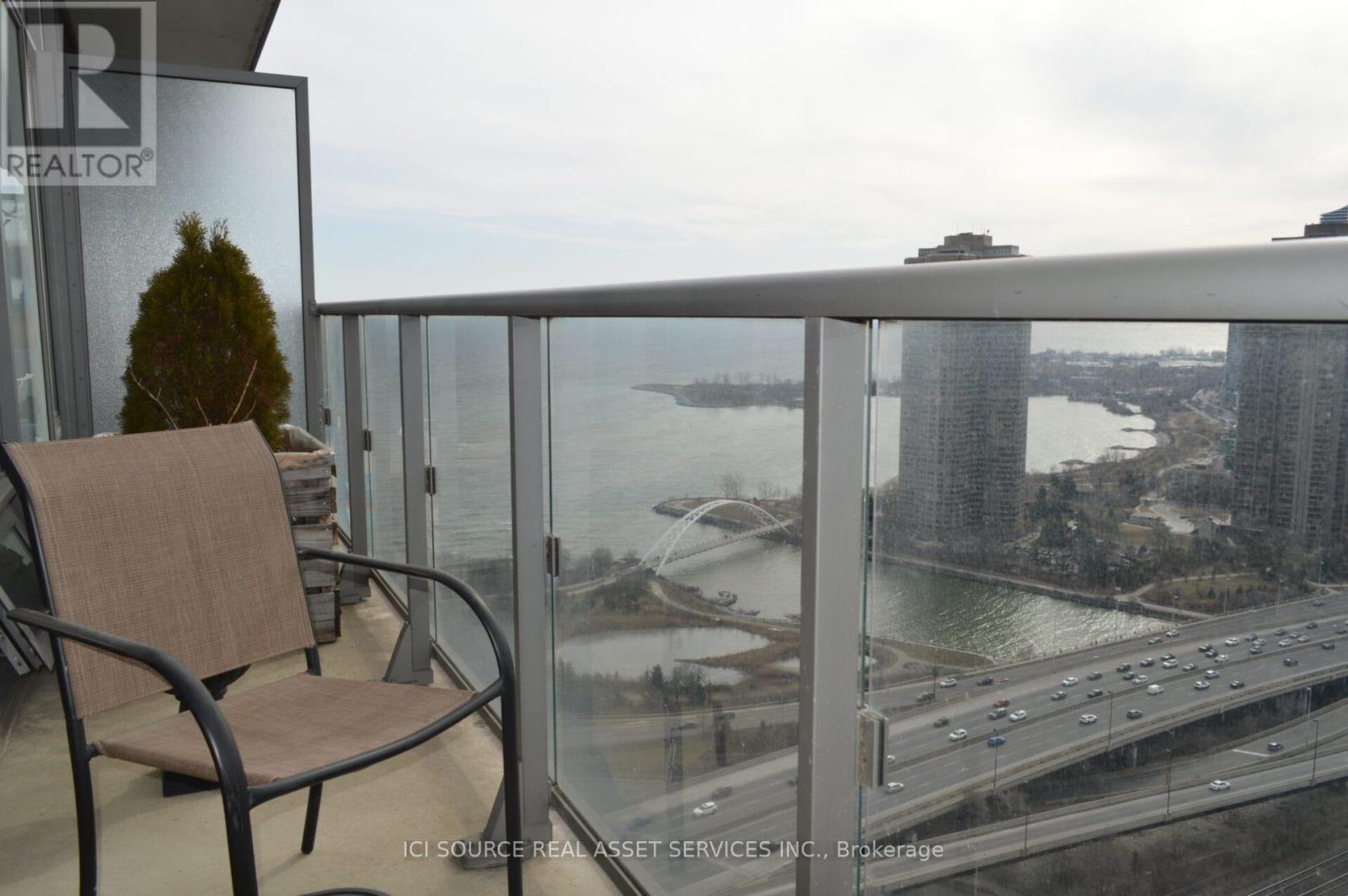 3409 - 105 The Queensway, Toronto, Ontario  M6S 5B5 - Photo 1 - W12414275