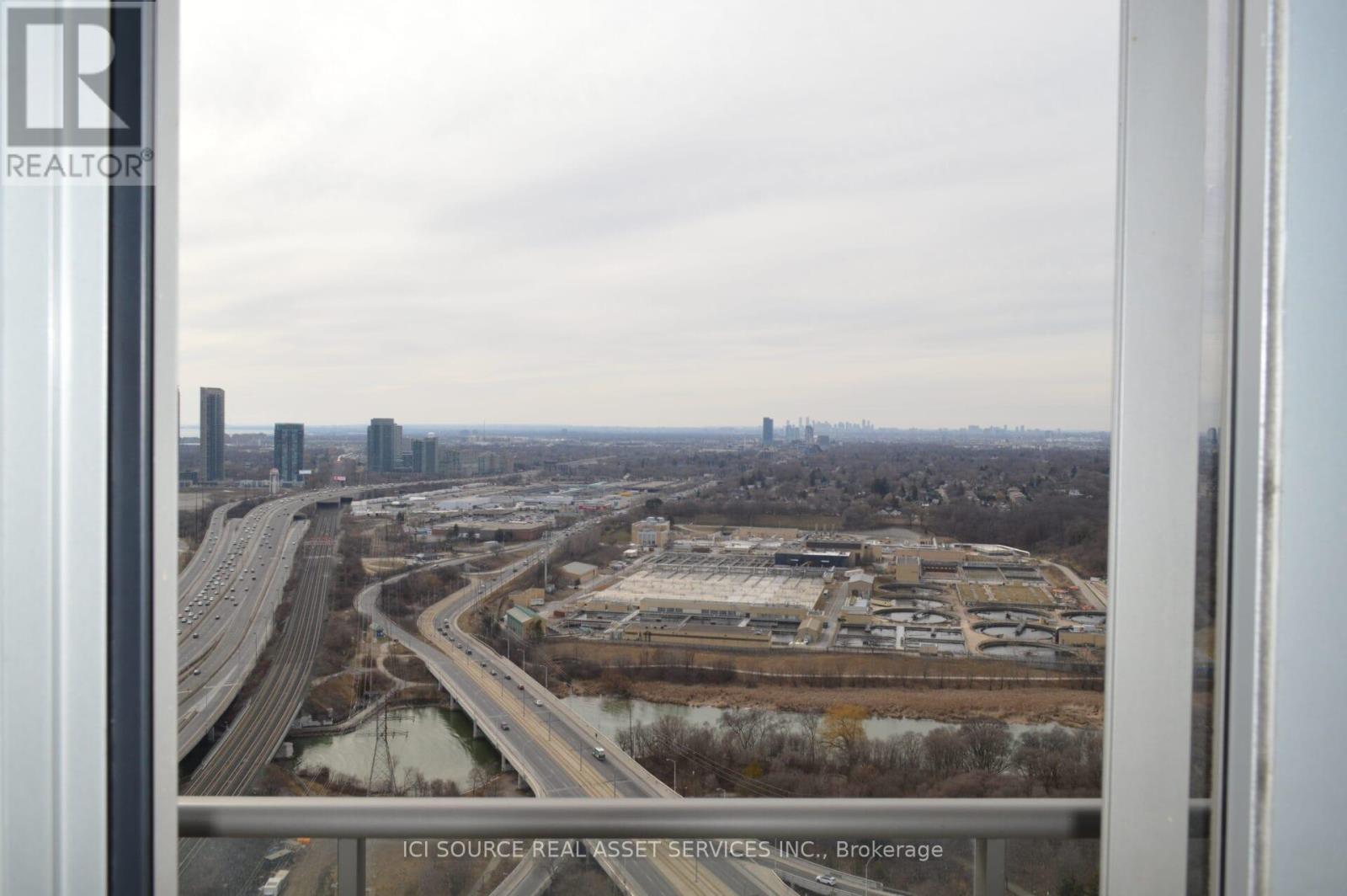 3409 - 105 The Queensway, Toronto, Ontario  M6S 5B5 - Photo 12 - W12414275