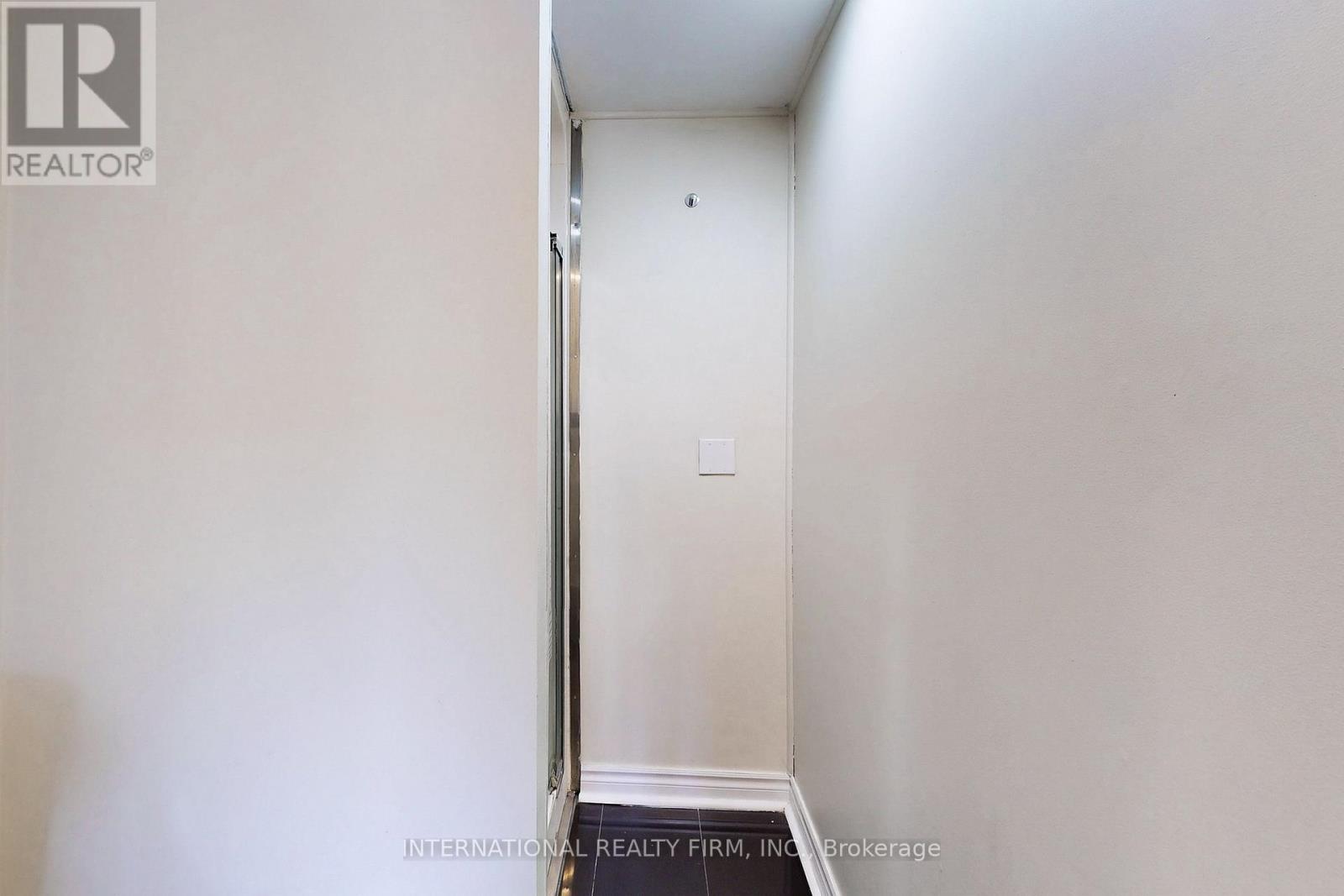 62 - 60 Hanson Road, Mississauga, Ontario  L5B 2P6 - Photo 44 - W12414286