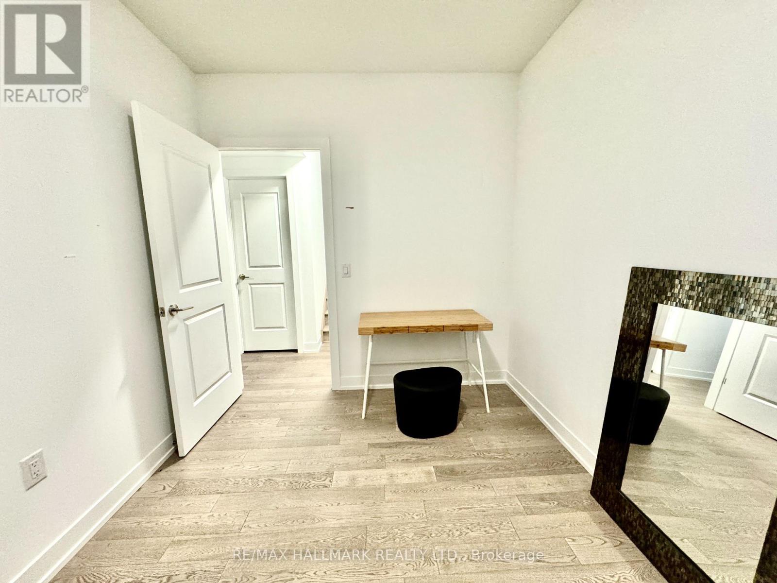 216 - 1085 Douglas Mccurdy Common, Mississauga, Ontario  L5G 4B1 - Photo 41 - W12414323