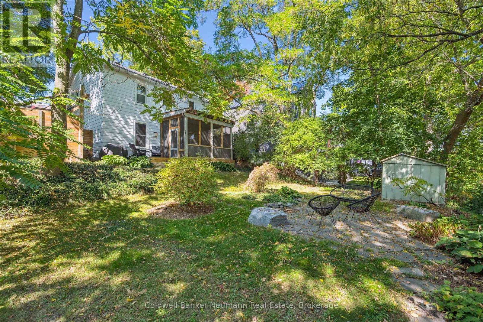 67 Grove Street, Guelph (St. George's), Ontario  N1E 2W6 - Photo 42 - X12414384