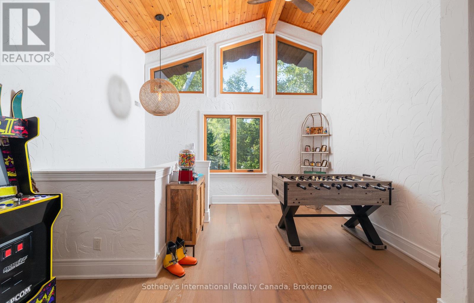 174 Timmons Street, Blue Mountains, Ontario  L9Y 0L9 - Photo 21 - X12414401