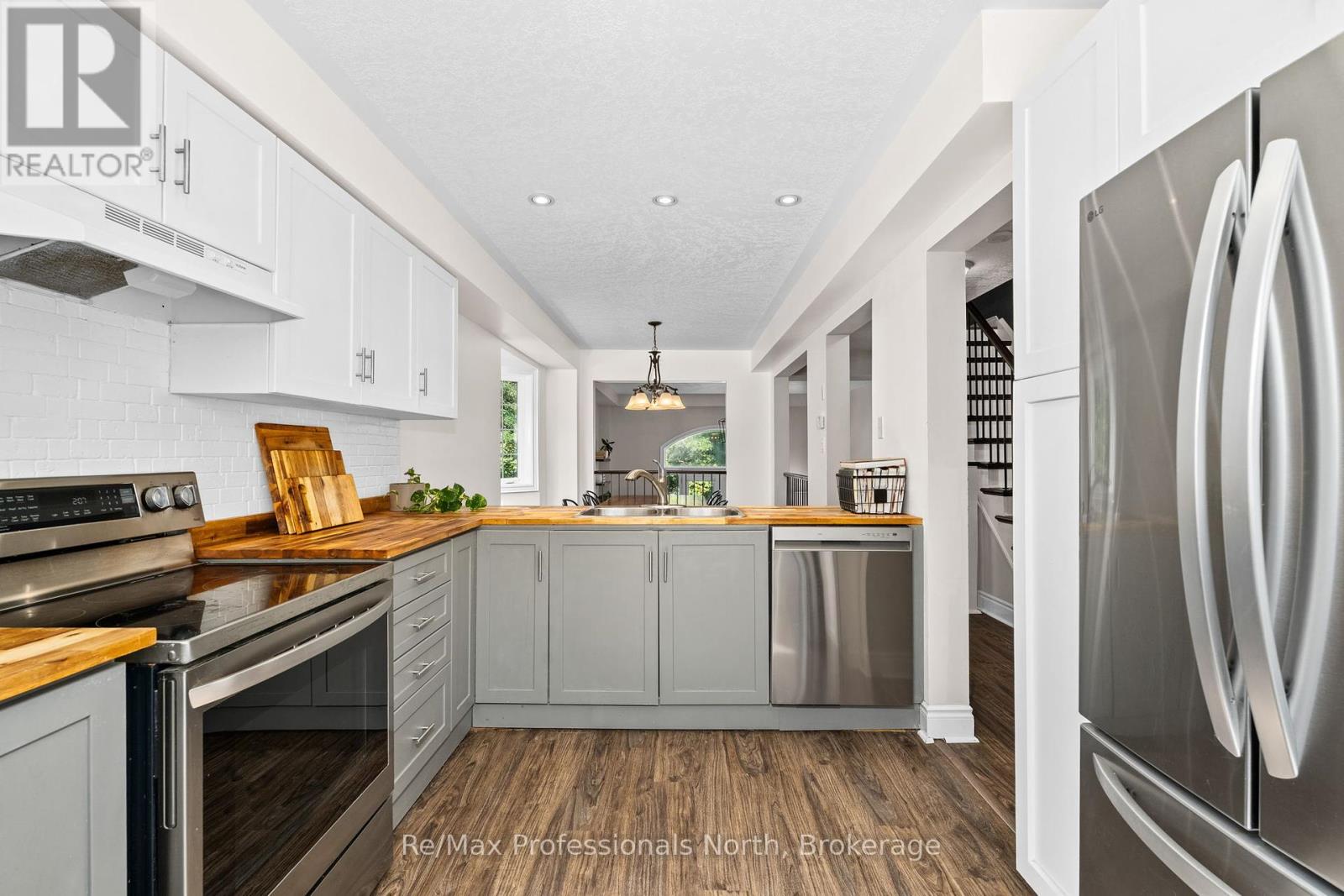 166 Musquash Road, Gravenhurst, Ontario  P1P 1R2 - Photo 13 - X12414421