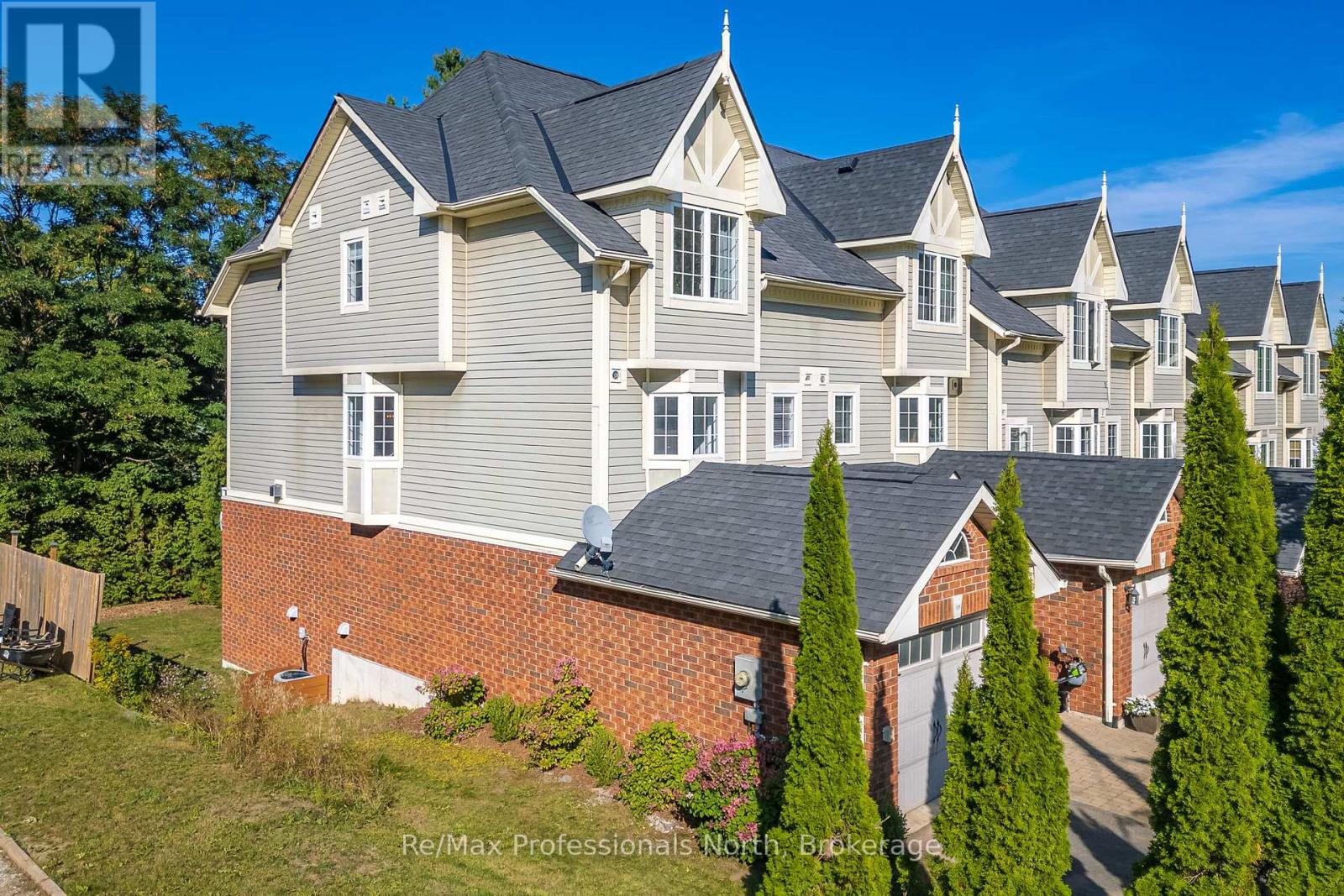 166 Musquash Road, Gravenhurst, Ontario  P1P 1R2 - Photo 2 - X12414421