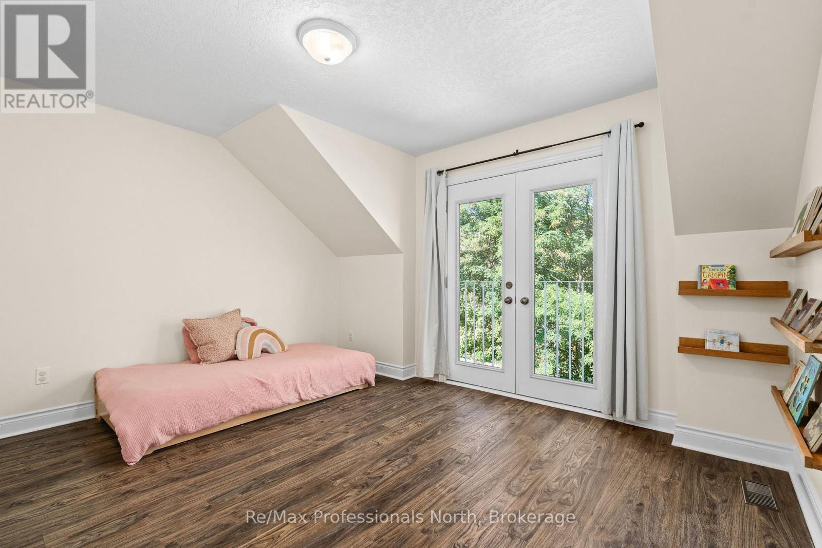 166 Musquash Road, Gravenhurst, Ontario  P1P 1R2 - Photo 23 - X12414421
