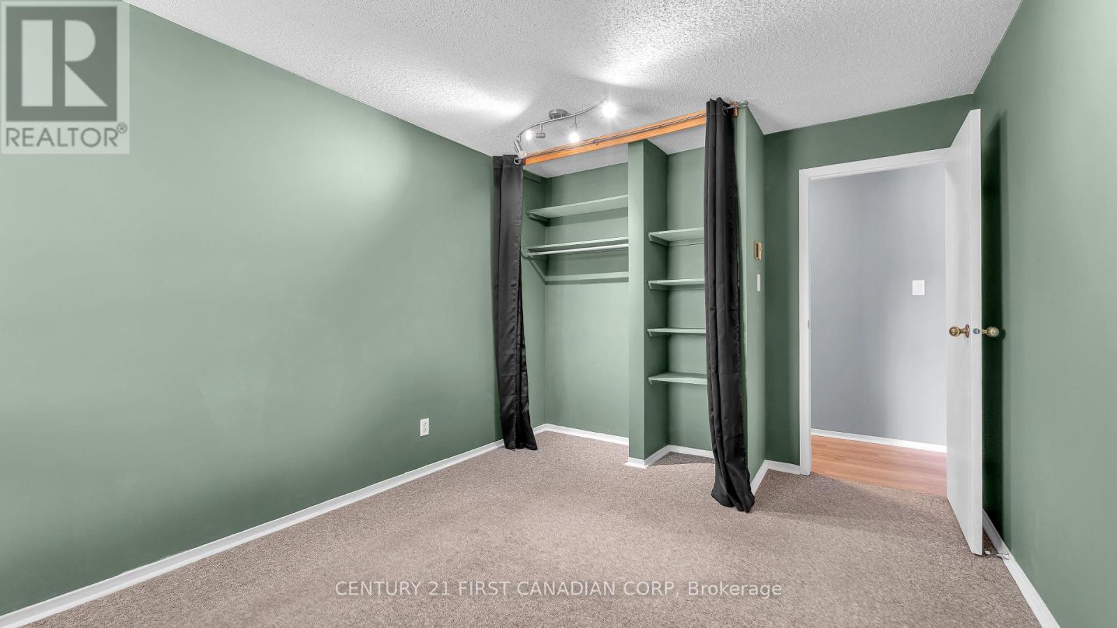 203 - 739 Deveron Crescent, London South, Ontario  N5Z 4Y1 - Photo 12 - X12414338
