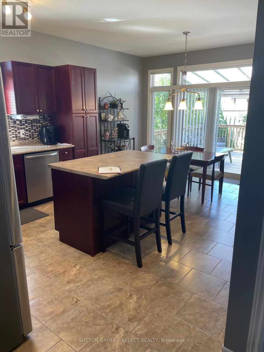 3220 Meadowgate Boulevard, London South, Ontario  N6M 0B7 - Photo 13 - X12414423