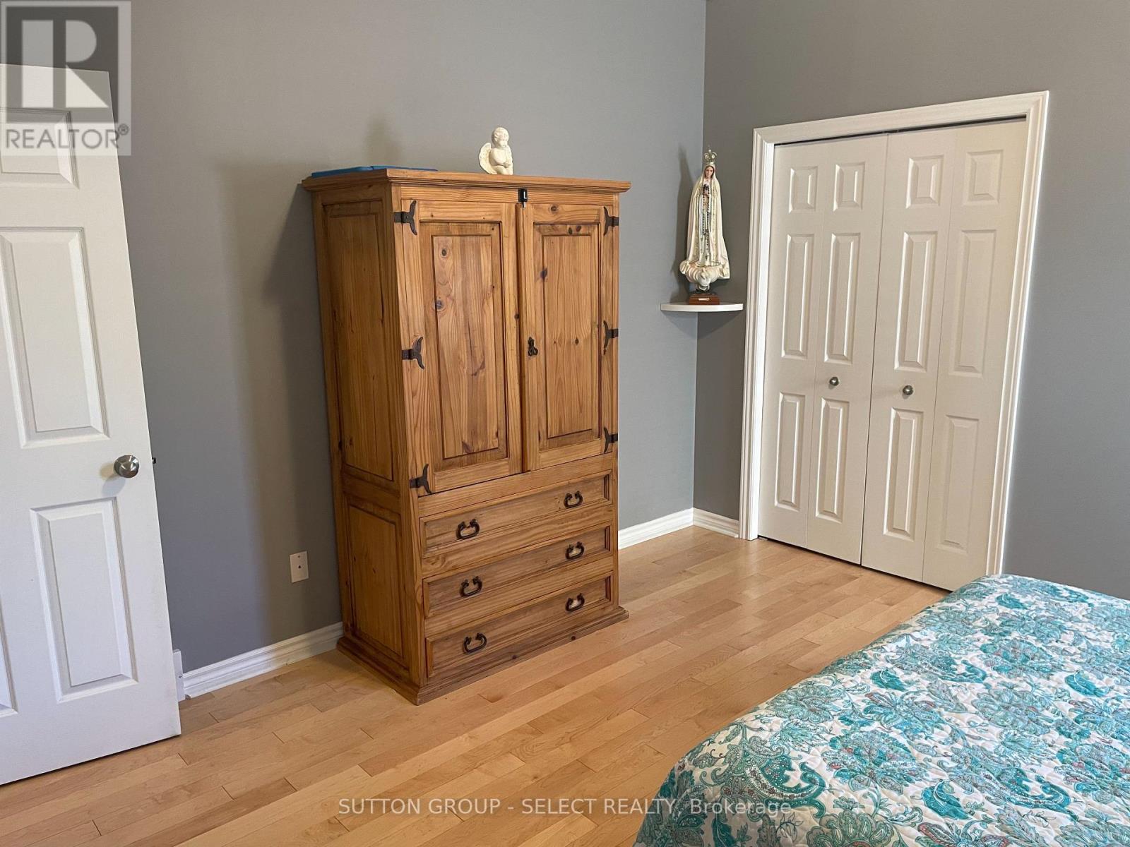3220 Meadowgate Boulevard, London South, Ontario  N6M 0B7 - Photo 16 - X12414423