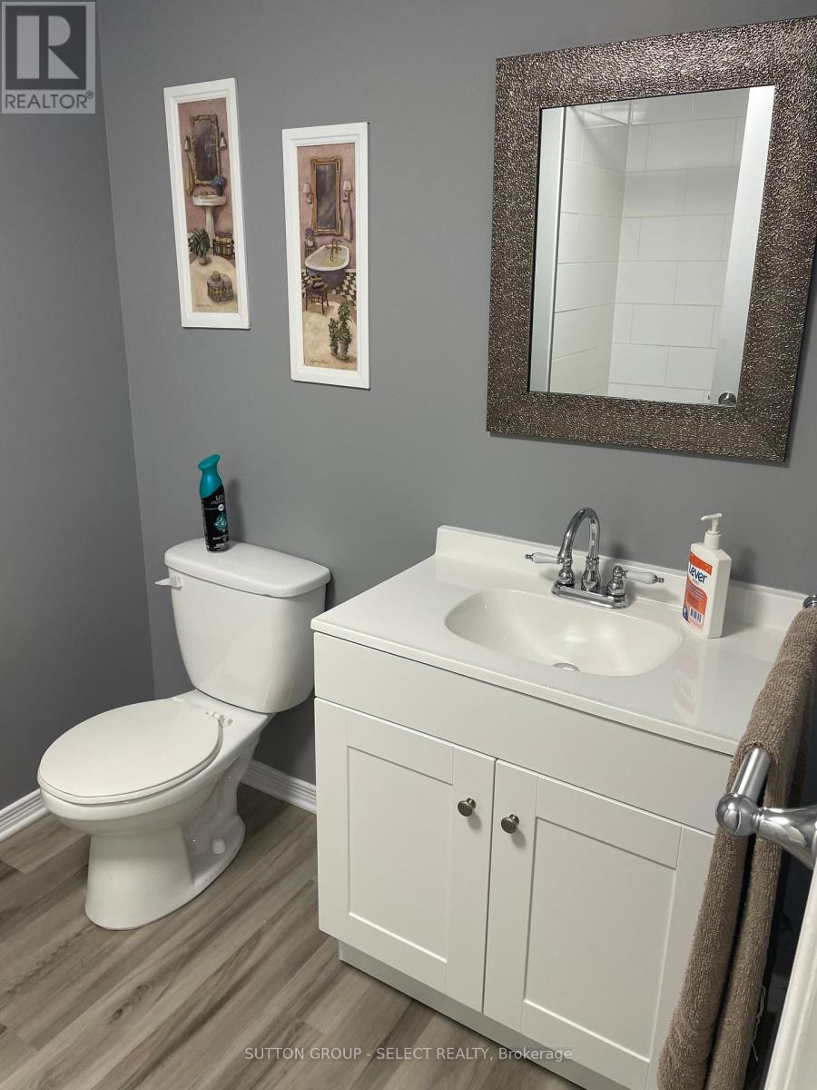 3220 Meadowgate Boulevard, London South, Ontario  N6M 0B7 - Photo 31 - X12414423