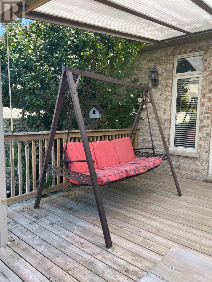 3220 Meadowgate Boulevard, London South, Ontario  N6M 0B7 - Photo 35 - X12414423