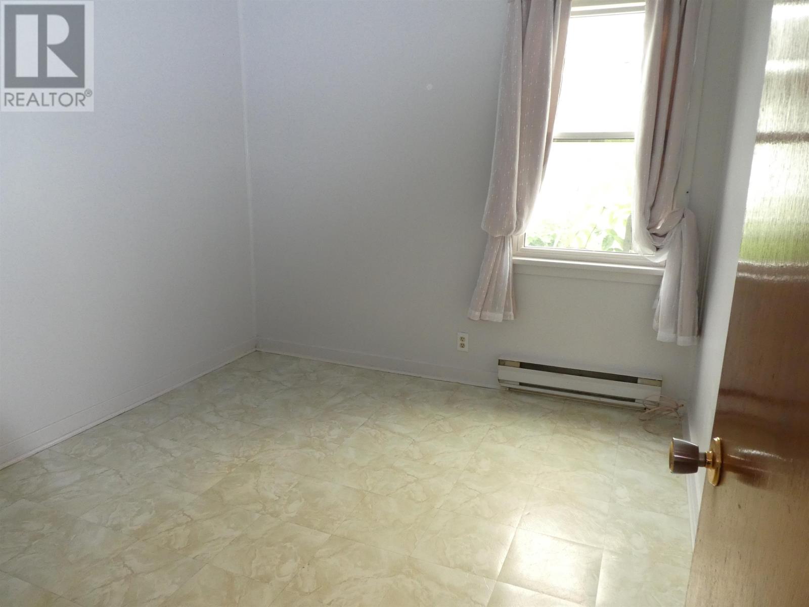 25 Adjala Ave, Manitowadge, Ontario  P0T 2C0 - Photo 9 - TB252315