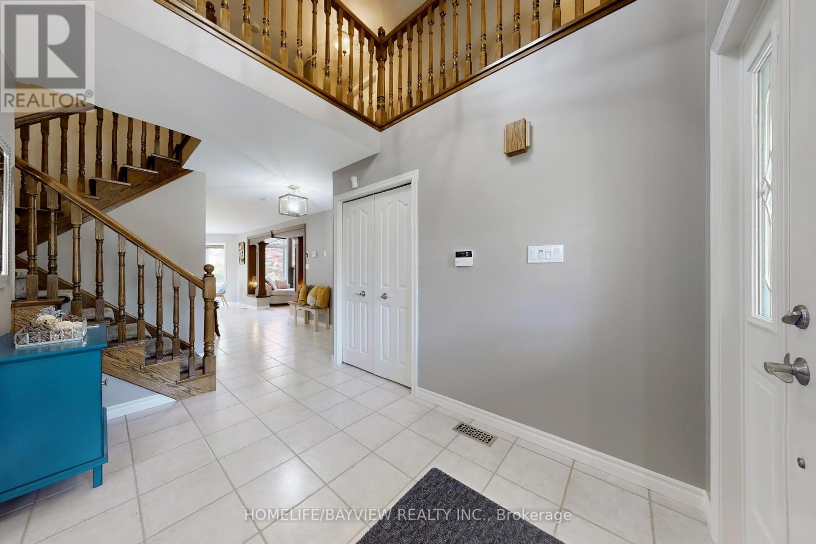 574 Sandbanks Crescent, Waterloo, Ontario  N2V 2K2 - Photo 17 - X12414294