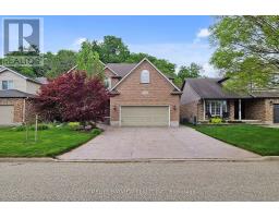 574 SANDBANKS CRESCENT, Waterloo, Ontario