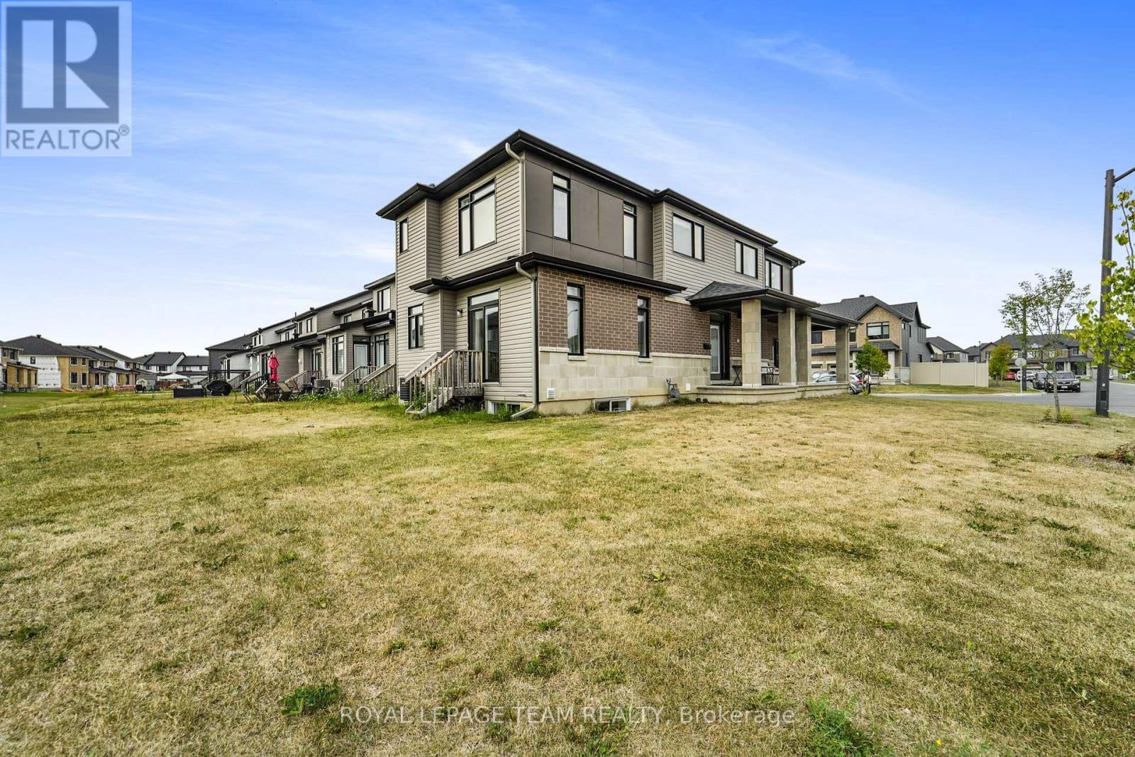 91 Heirloom Street, Ottawa, Ontario  K4M 0L2 - Photo 6 - X12414387