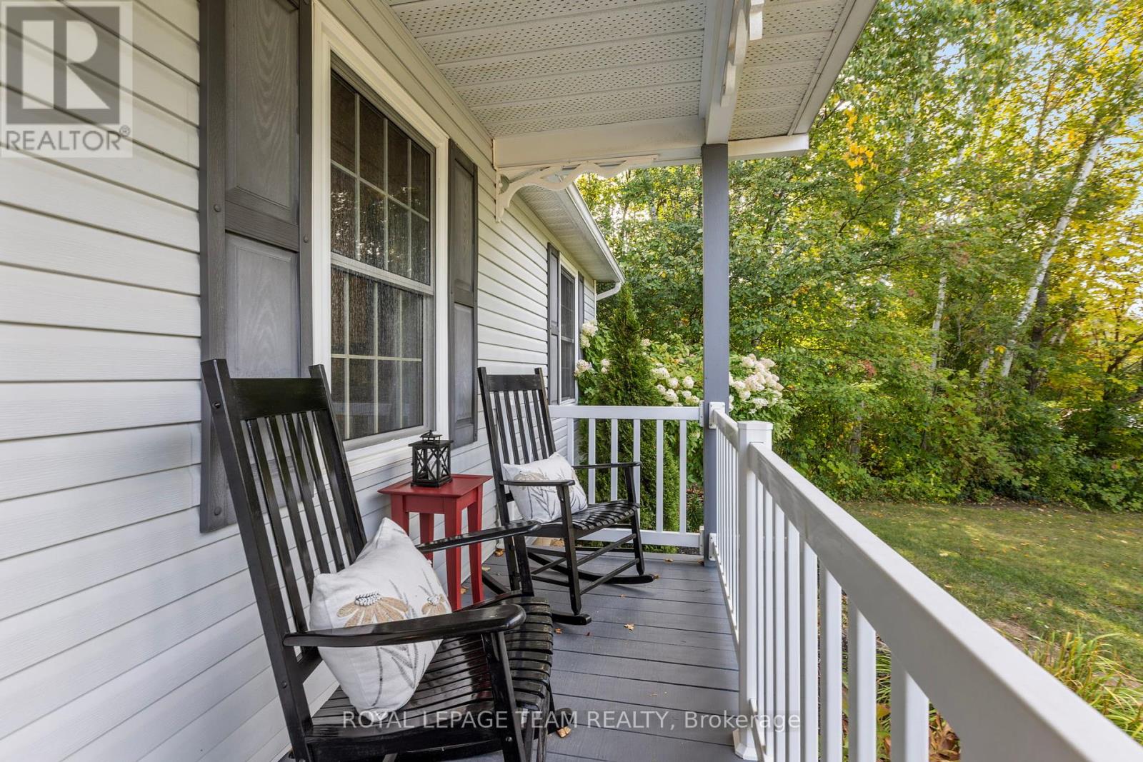 15 Empress Drive, North Grenville, Ontario  K0G 1J0 - Photo 7 - X12414416