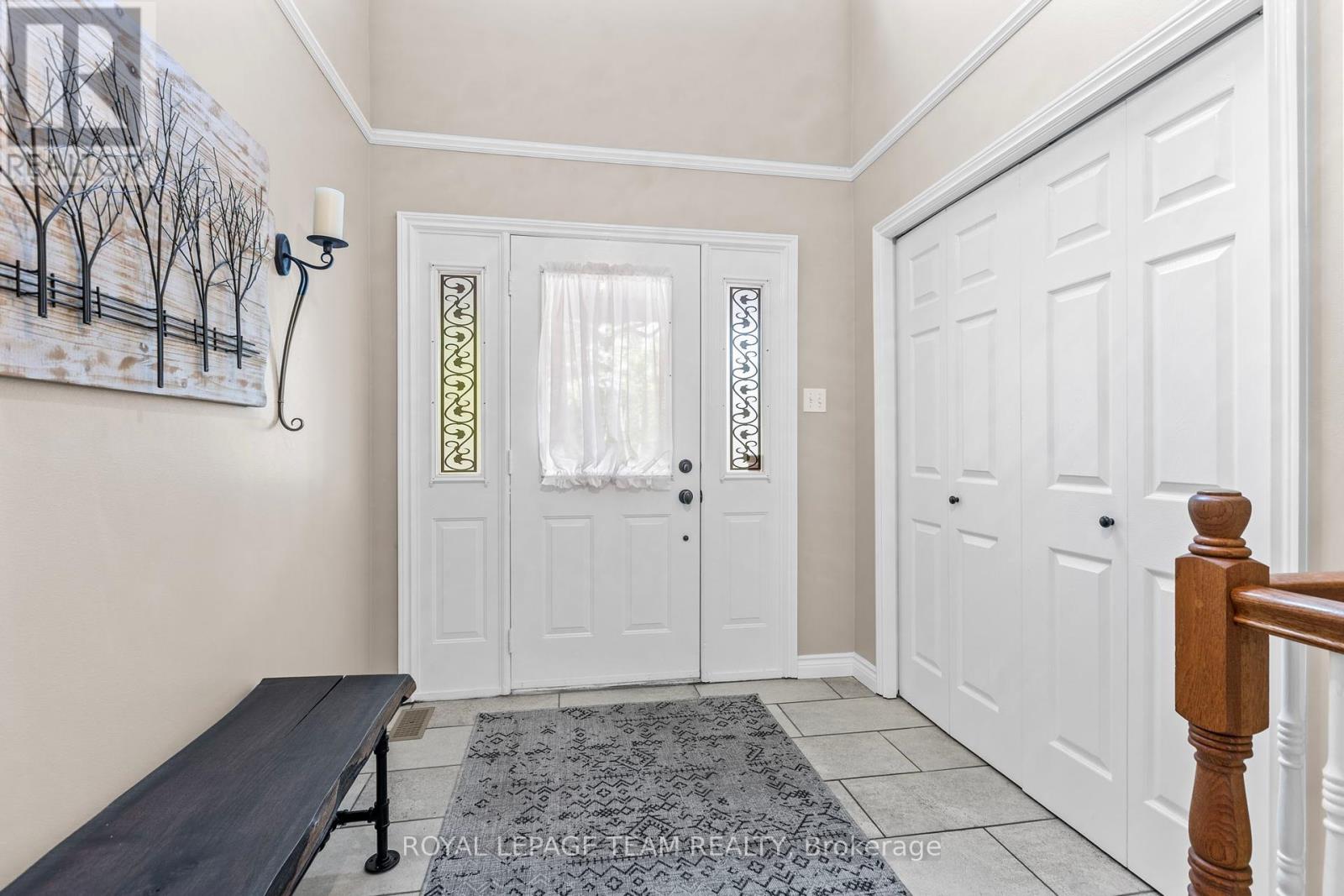 15 Empress Drive, North Grenville, Ontario  K0G 1J0 - Photo 9 - X12414416