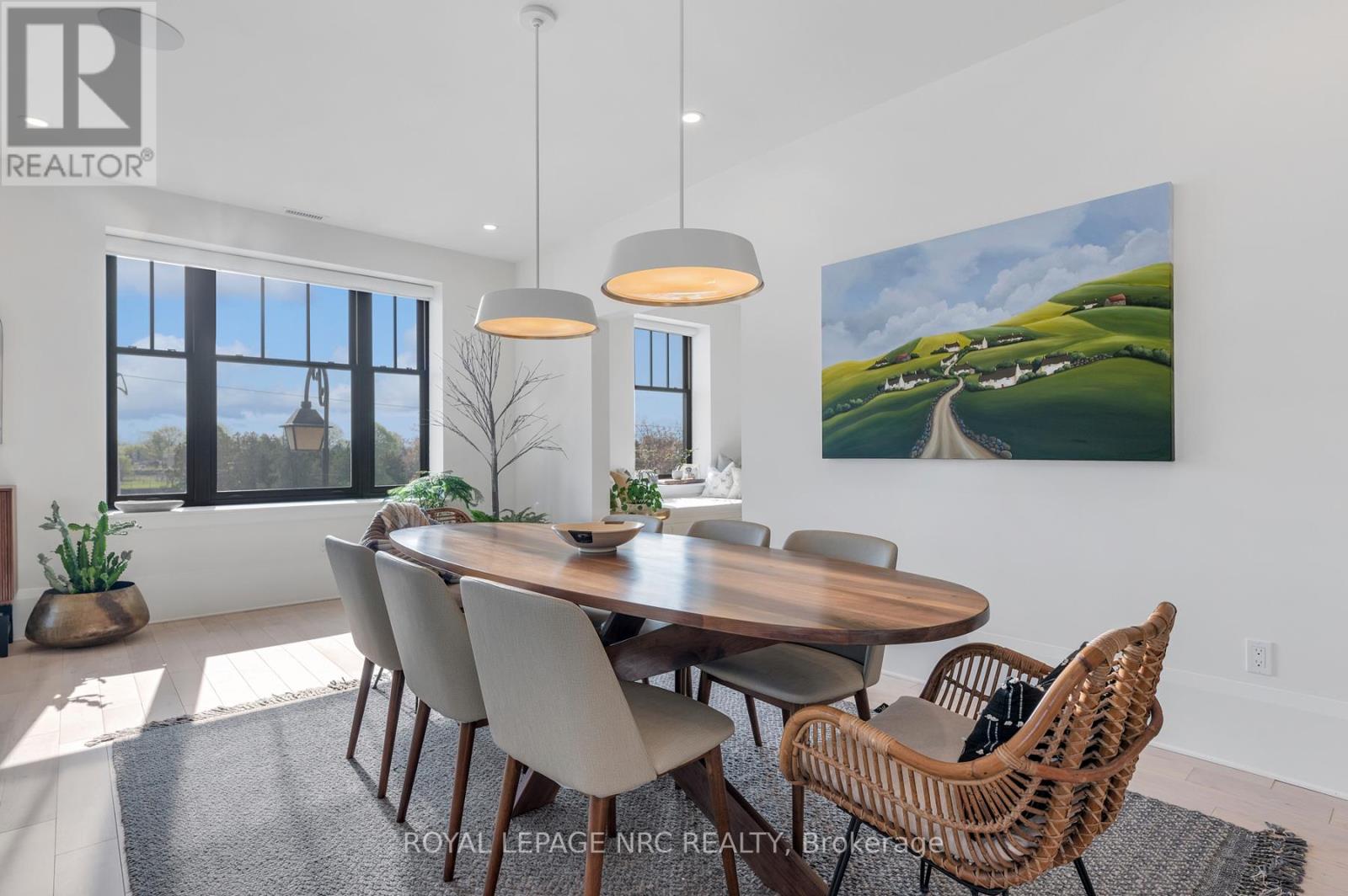 244 West Street, Port Colborne (Sugarloaf), Ontario  L3K 4E4 - Photo 17 - X12414351