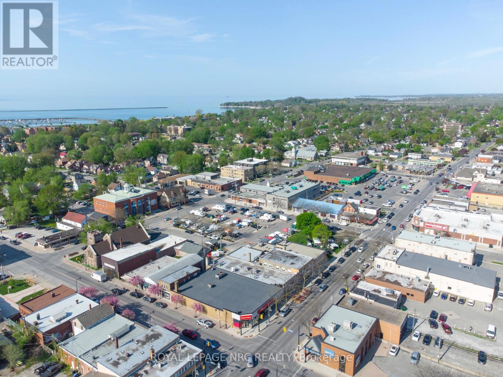 244 West Street, Port Colborne (Sugarloaf), Ontario  L3K 4E4 - Photo 45 - X12414351