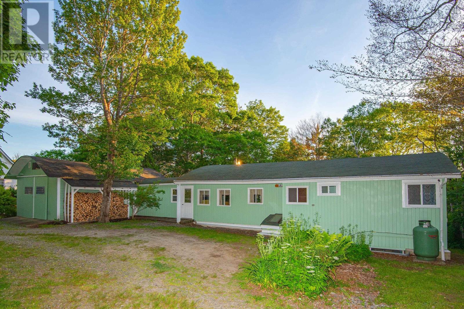 1521 Lake Annis Road, Lake Annis, Nova Scotia  B5A 5L7 - Photo 2 - 202515312