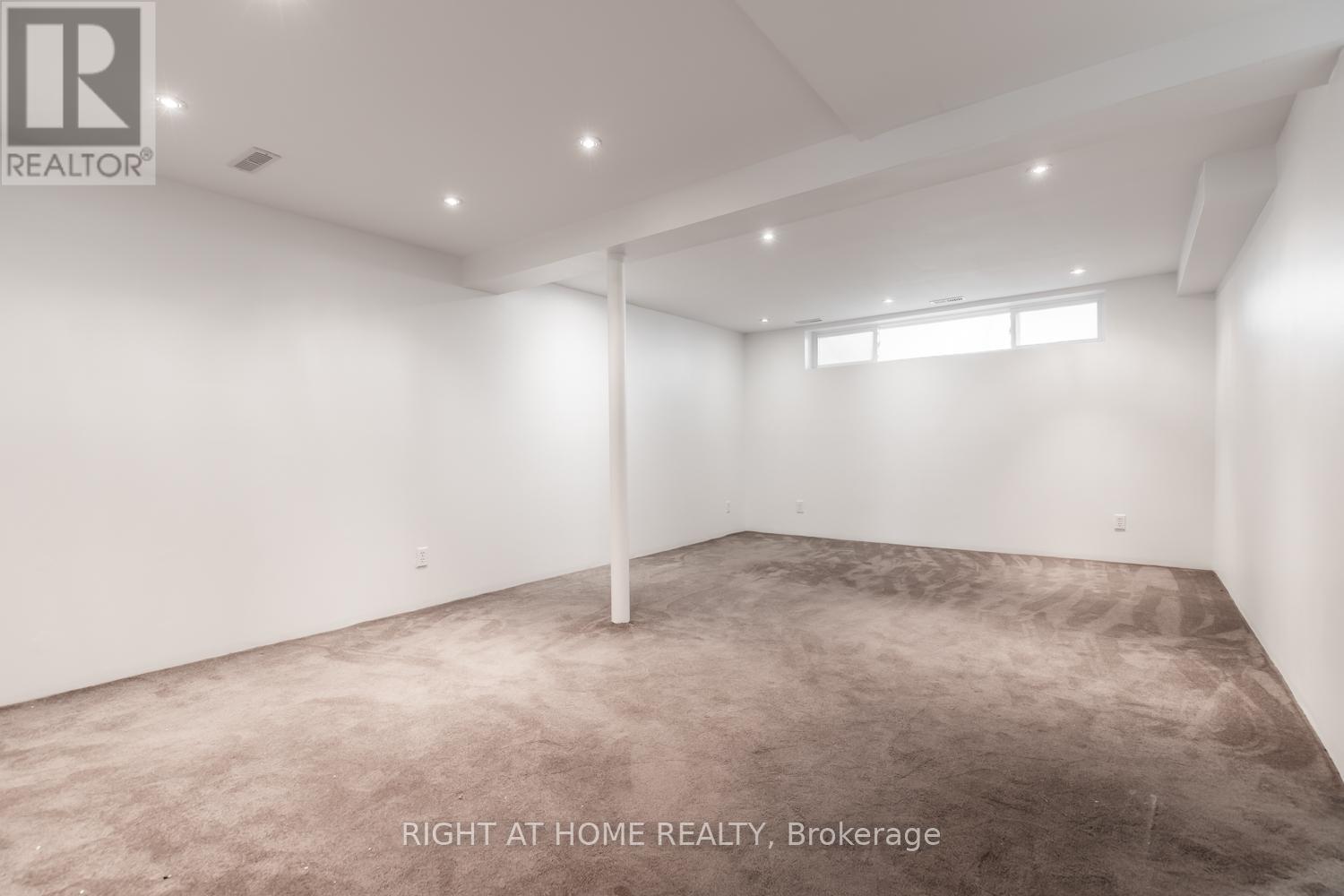 12 Murellen Crescent, Toronto, Ontario  M4A 2K5 - Photo 41 - C12187830