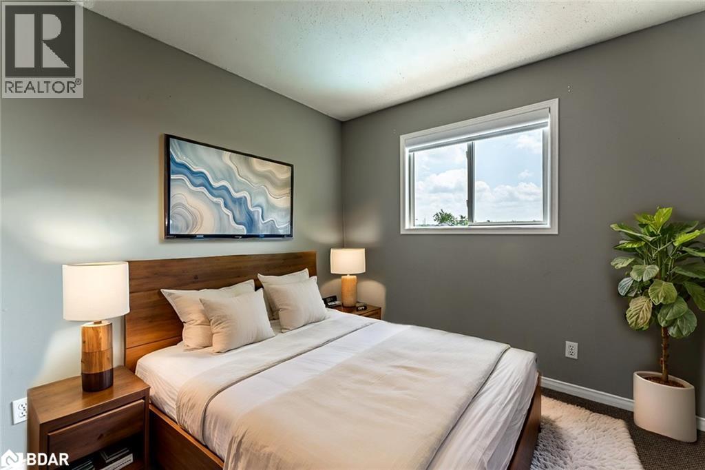 13 Golds Crescent, Barrie, Ontario  L4N 8R5 - Photo 8 - 40771604
