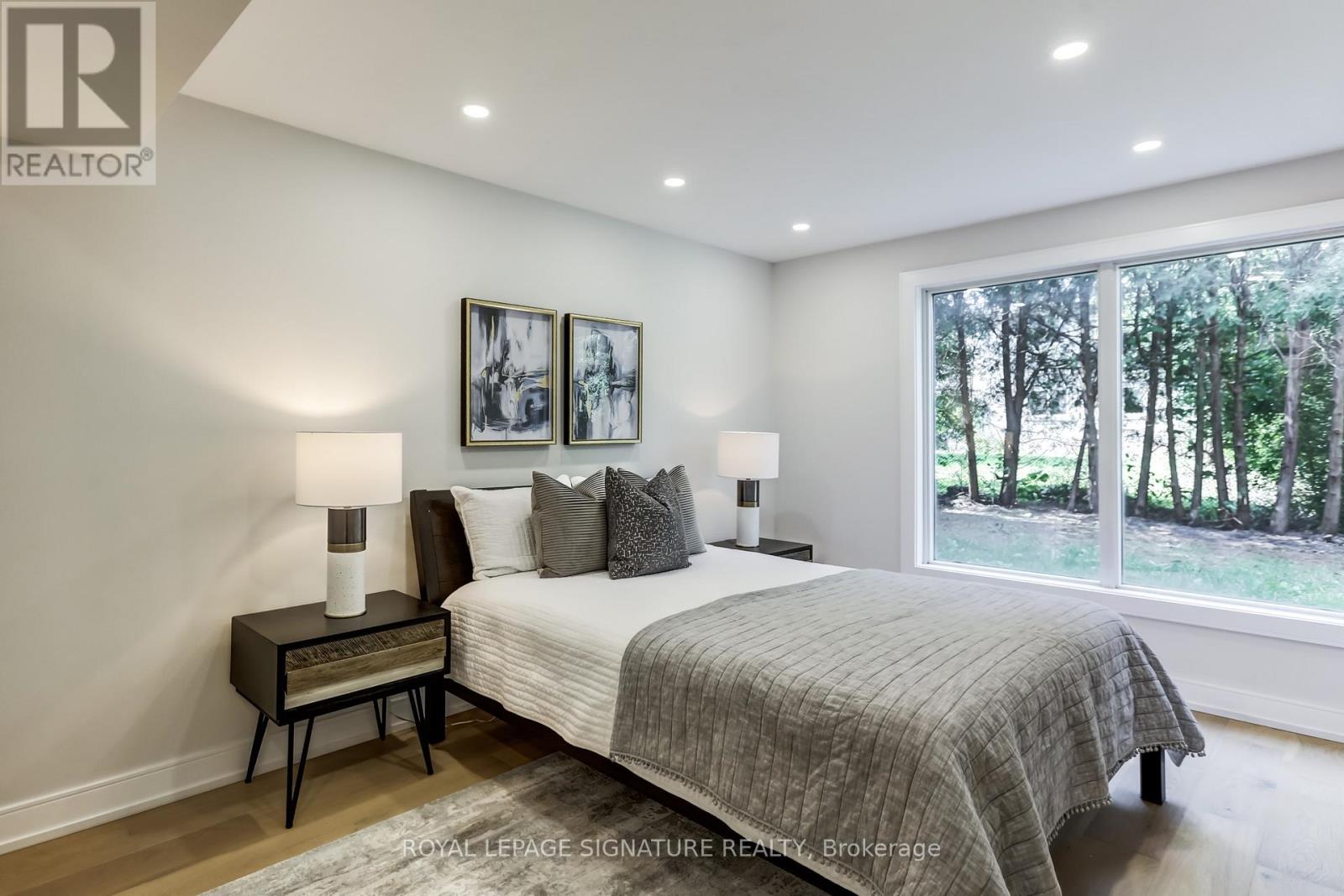 30 Snowcrest Avenue, Toronto, Ontario  M2K 2K7 - Photo 17 - C12414368