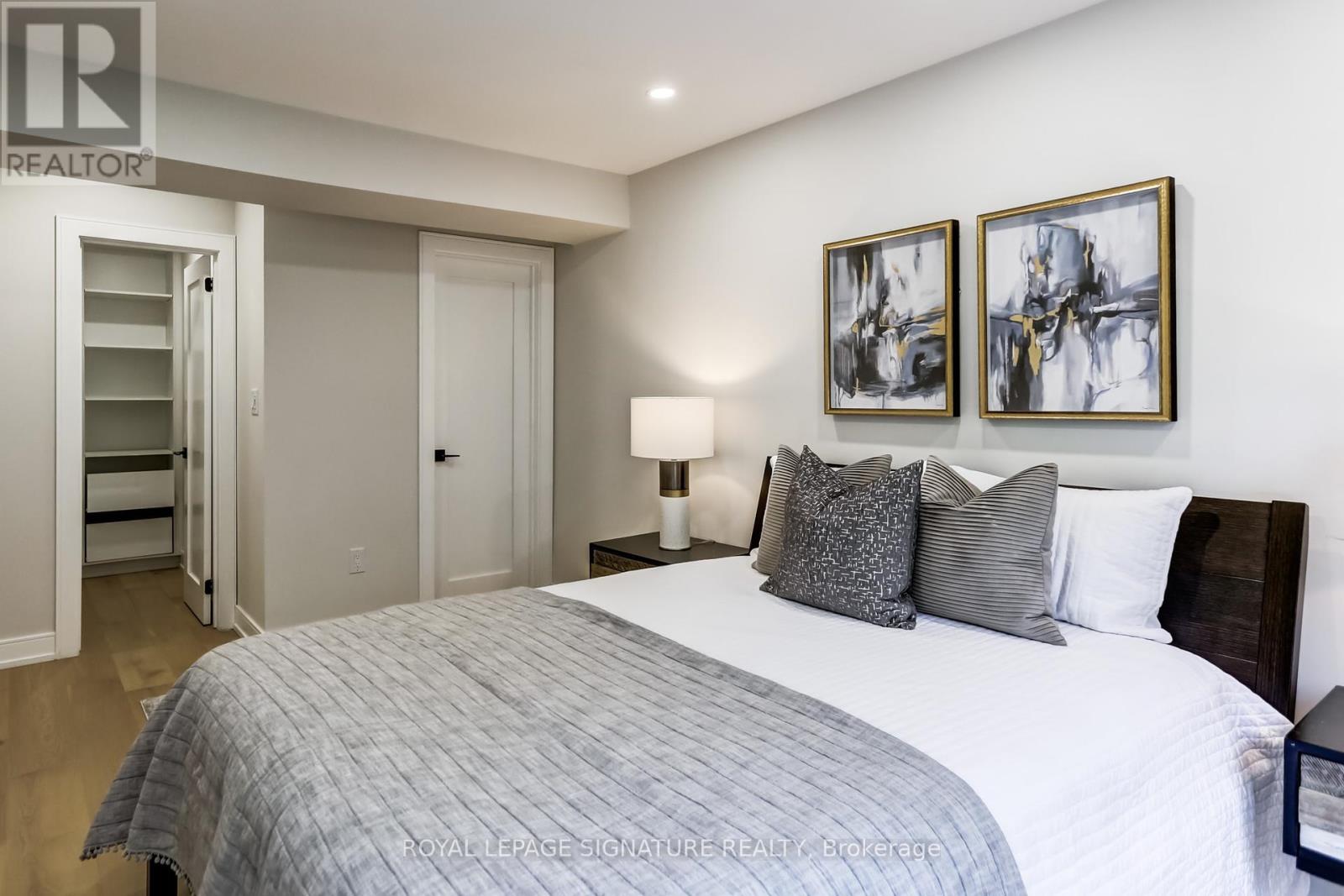 30 Snowcrest Avenue, Toronto, Ontario  M2K 2K7 - Photo 18 - C12414368