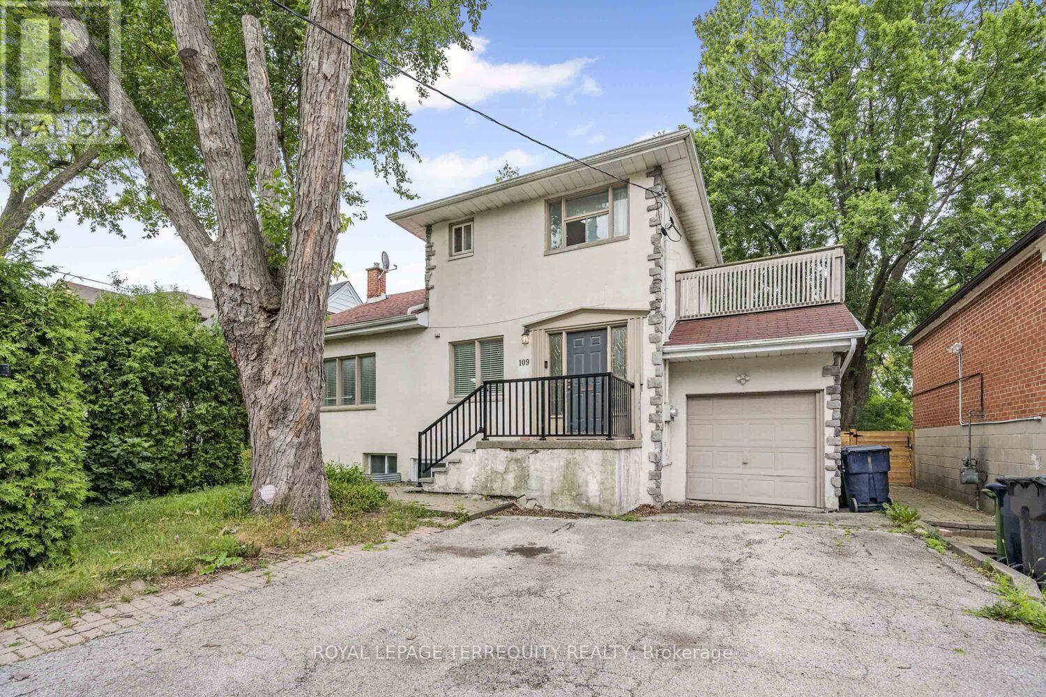 MAIN - 109 YORK DOWNS DRIVE, Toronto, Ontario
