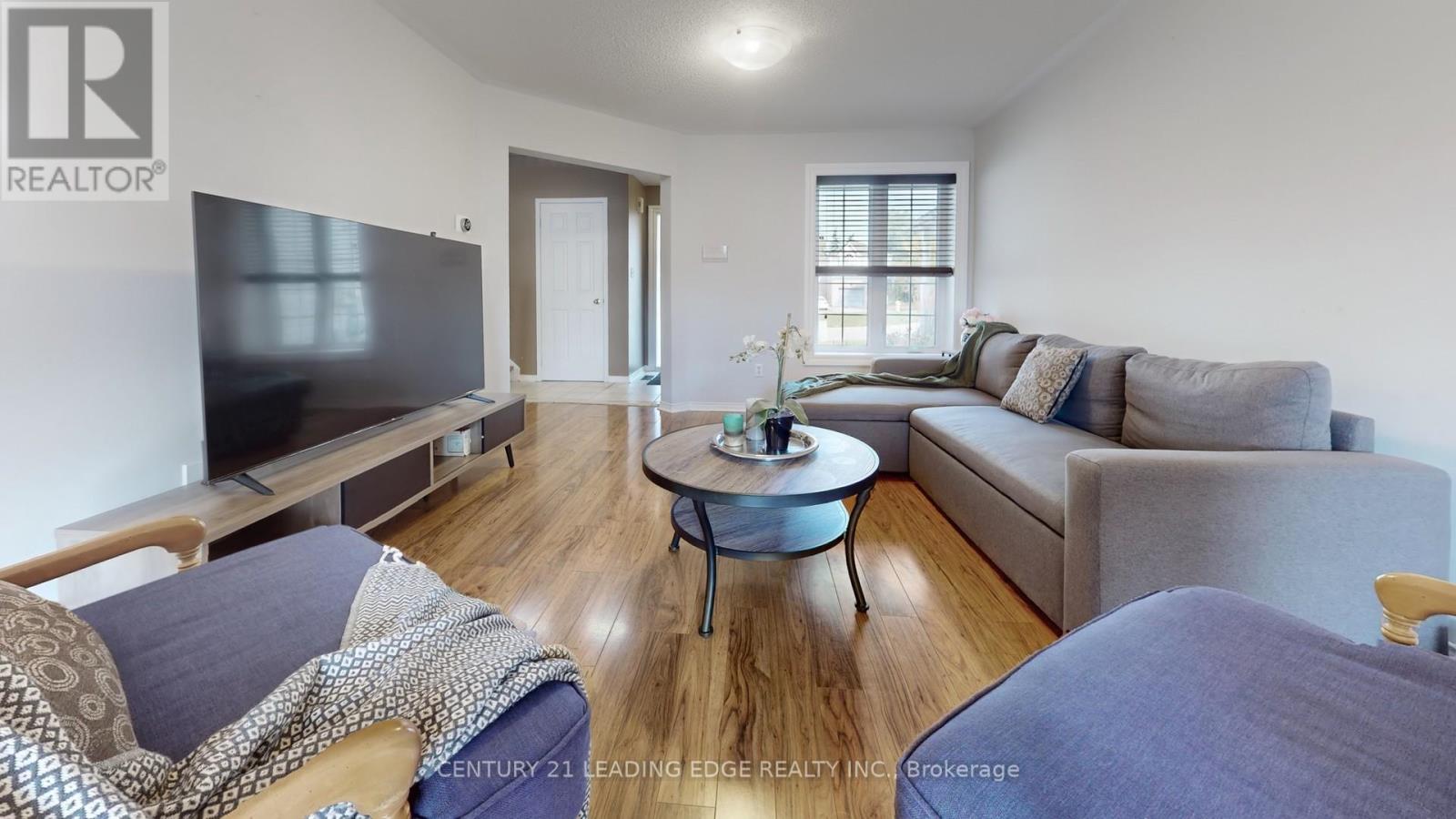 929 Glenbourne Court, Oshawa, Ontario  L1K 2P8 - Photo 7 - E12414434