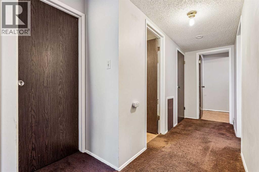 101 Sabrina Way Sw, Calgary, Alberta  T2W 4J4 - Photo 16 - A2254567