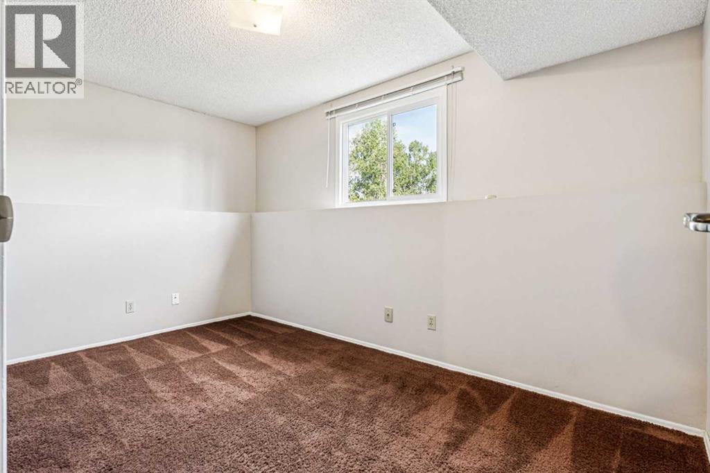 101 Sabrina Way Sw, Calgary, Alberta  T2W 4J4 - Photo 18 - A2254567