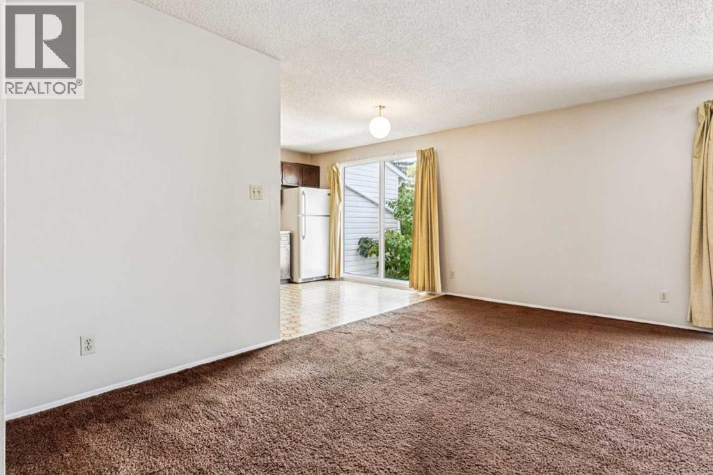 101 Sabrina Way Sw, Calgary, Alberta  T2W 4J4 - Photo 7 - A2254567