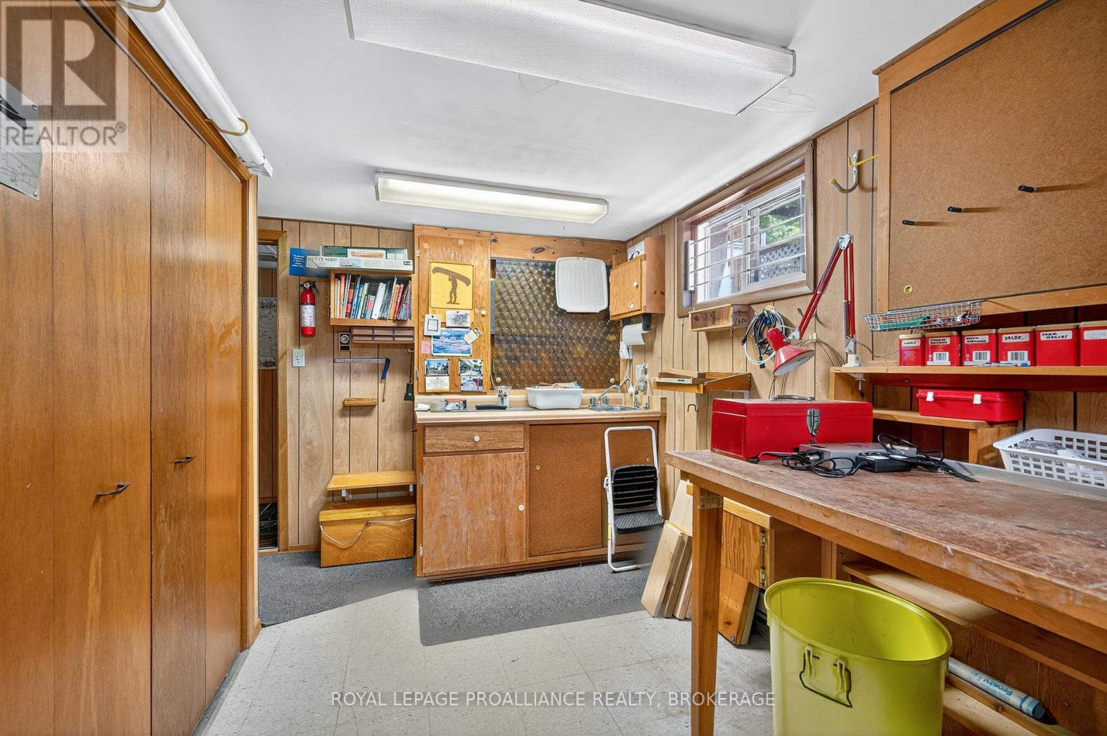 862 Berwick Place, Kingston, Ontario  K7M 6B6 - Photo 28 - X12414613