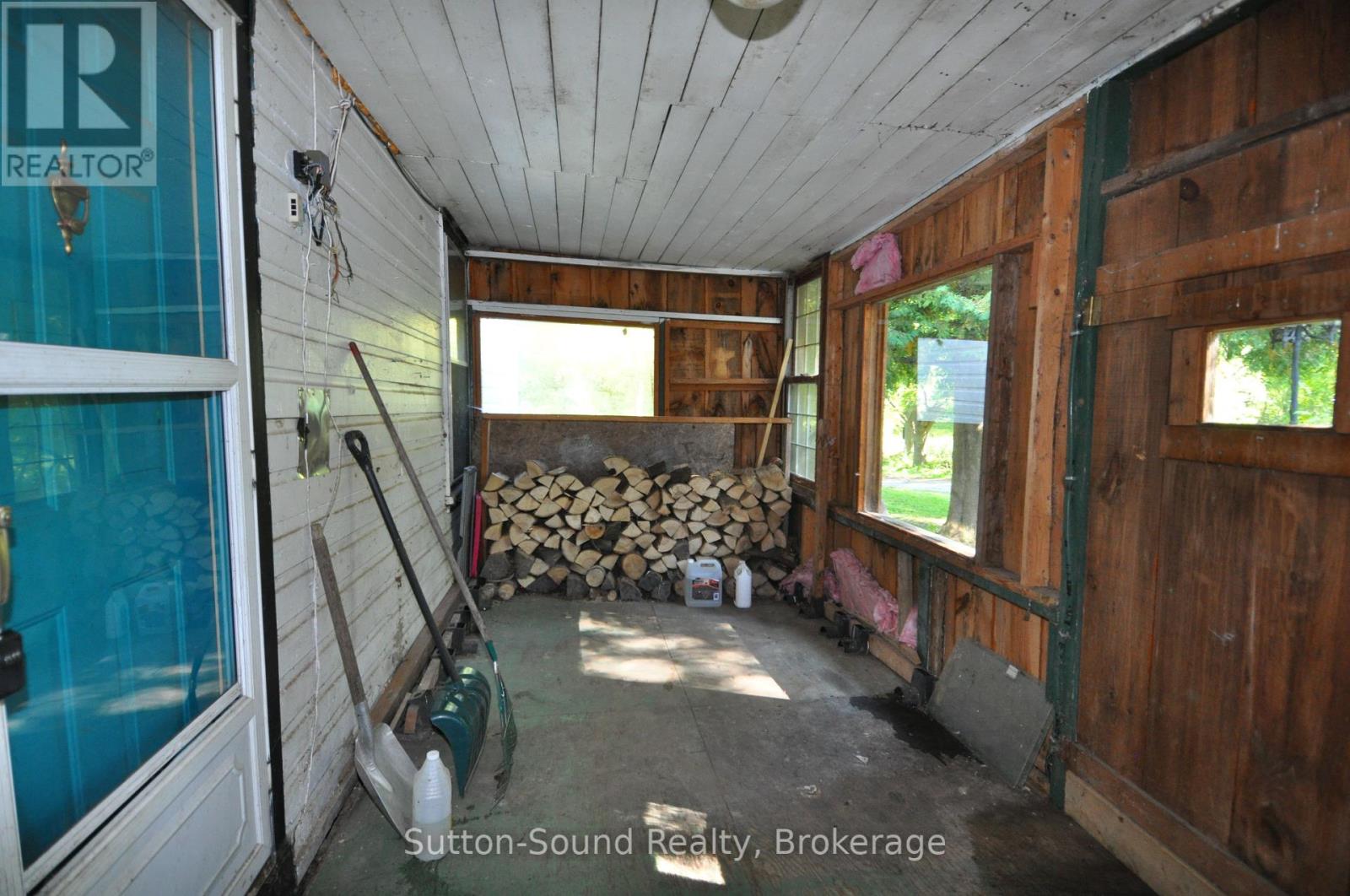 750816 Girl Guide Road, Georgian Bluffs, Ontario  N4K 5N7 - Photo 14 - X12414442