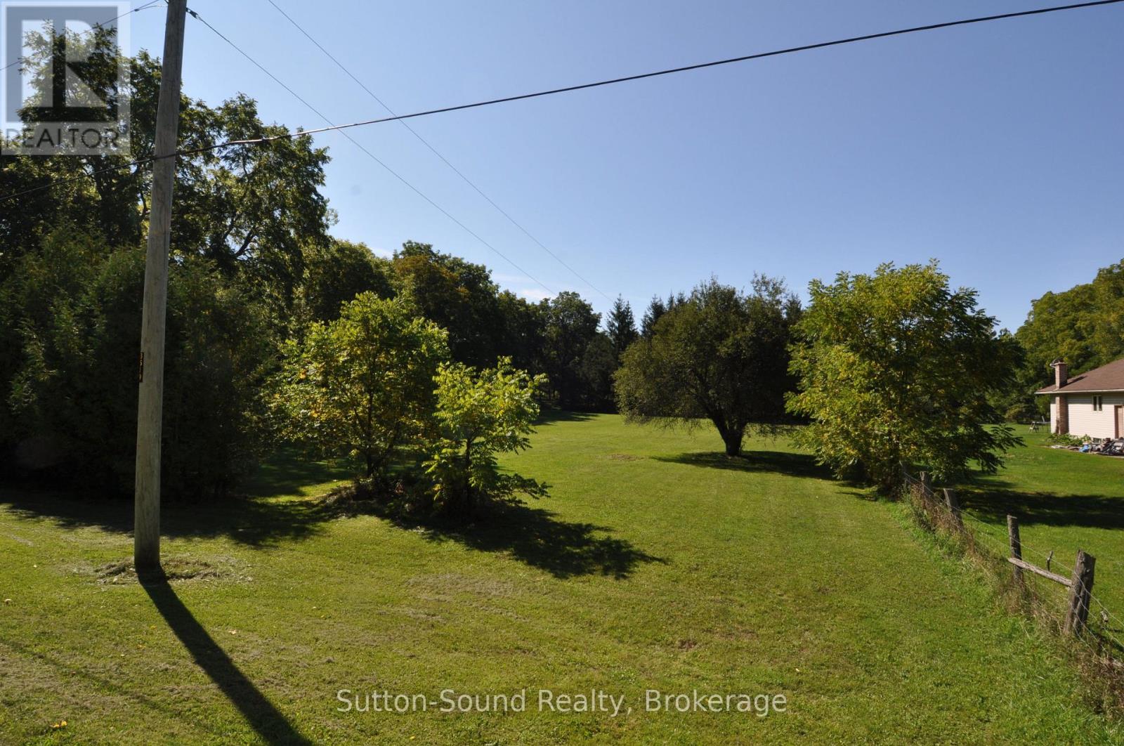 750816 Girl Guide Road, Georgian Bluffs, Ontario  N4K 5N7 - Photo 3 - X12414442