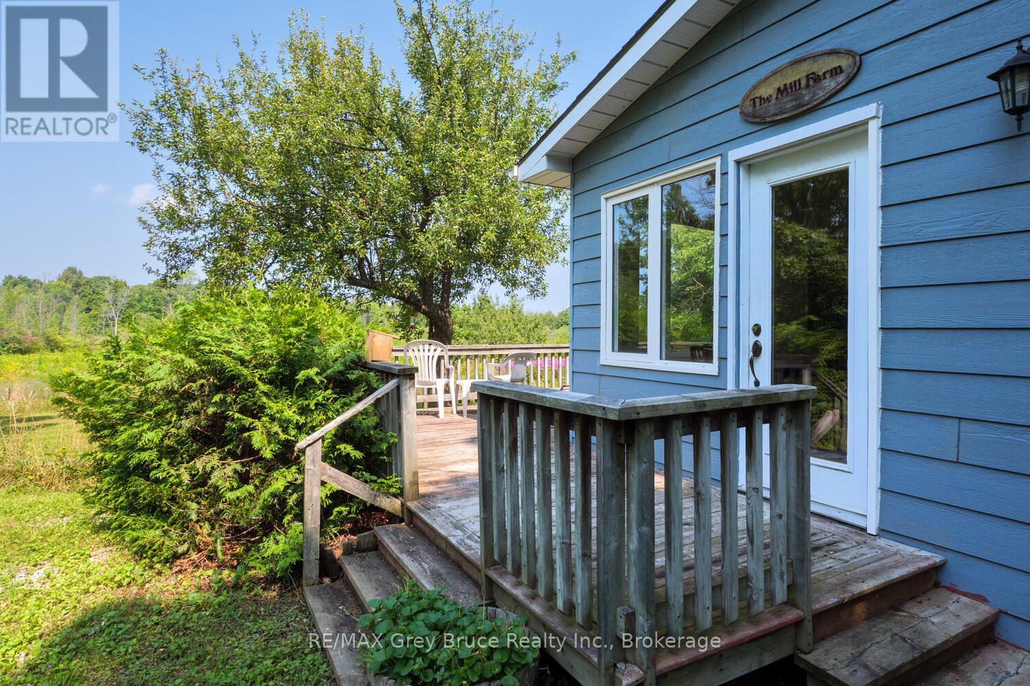 65 Lawrence Road, South Bruce Peninsula, Ontario  N0H 2T0 - Photo 37 - X12414458