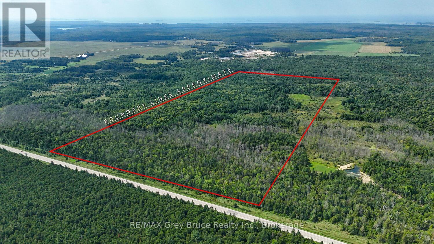 65 Lawrence Road, South Bruce Peninsula, Ontario  N0H 2T0 - Photo 43 - X12414458