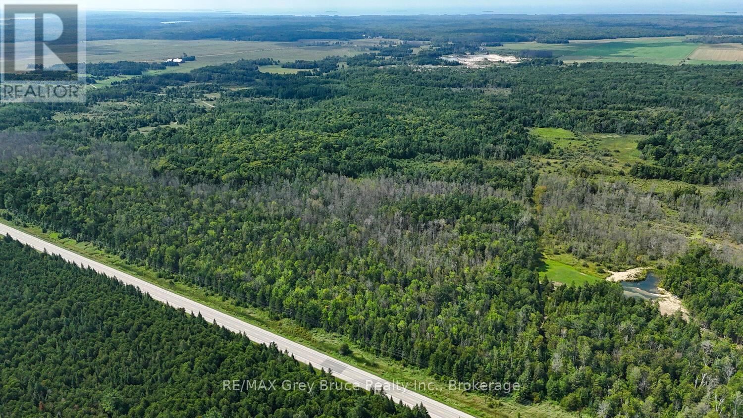 65 Lawrence Road, South Bruce Peninsula, Ontario  N0H 2T0 - Photo 44 - X12414458