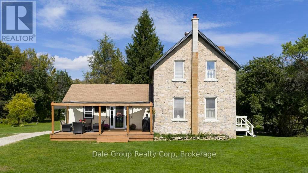 362404 Lindenwood Road, Georgian Bluffs, Ontario  N0H 2T0 - Photo 2 - X12414473