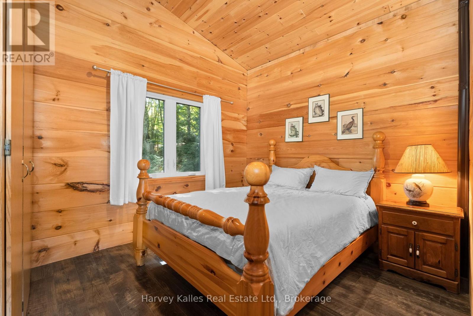 1003 Hollow Road, Algonquin Highlands, Ontario  P0A 1E0 - Photo 17 - X12414484