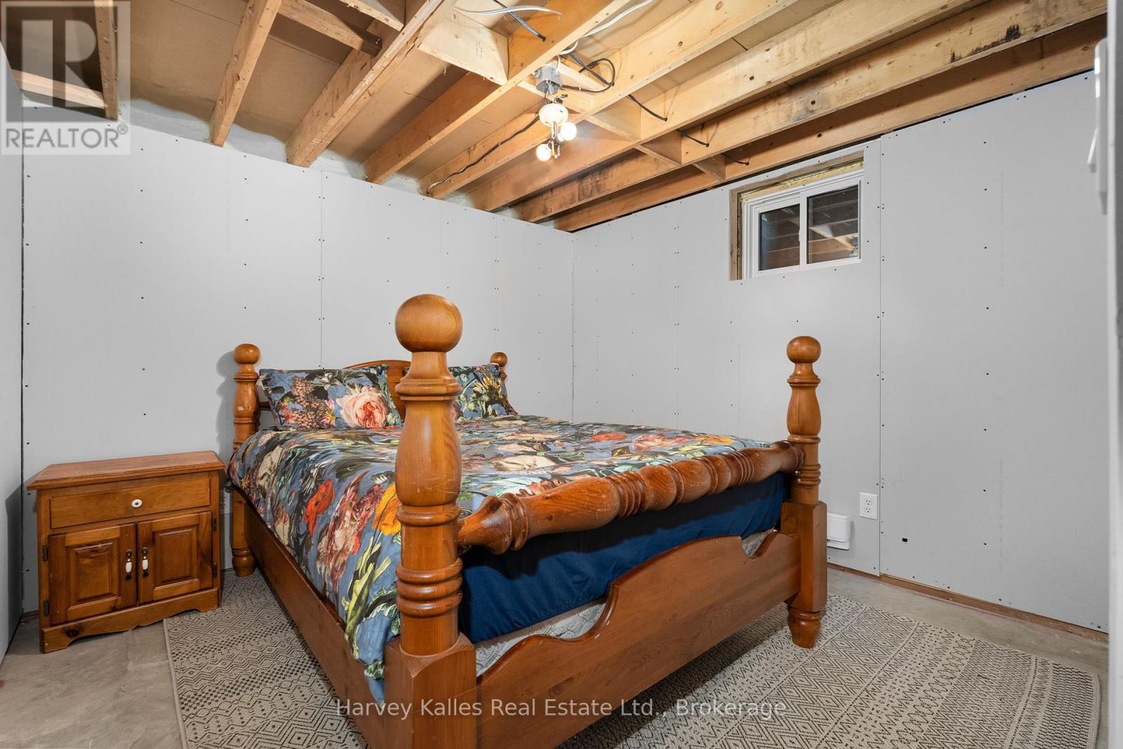 1003 Hollow Road, Algonquin Highlands, Ontario  P0A 1E0 - Photo 23 - X12414484