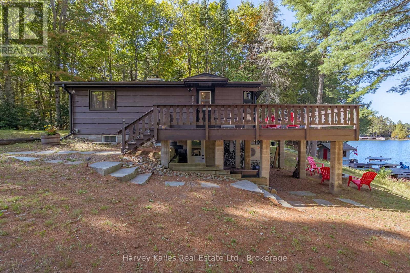 1003 Hollow Road, Algonquin Highlands, Ontario  P0A 1E0 - Photo 24 - X12414484