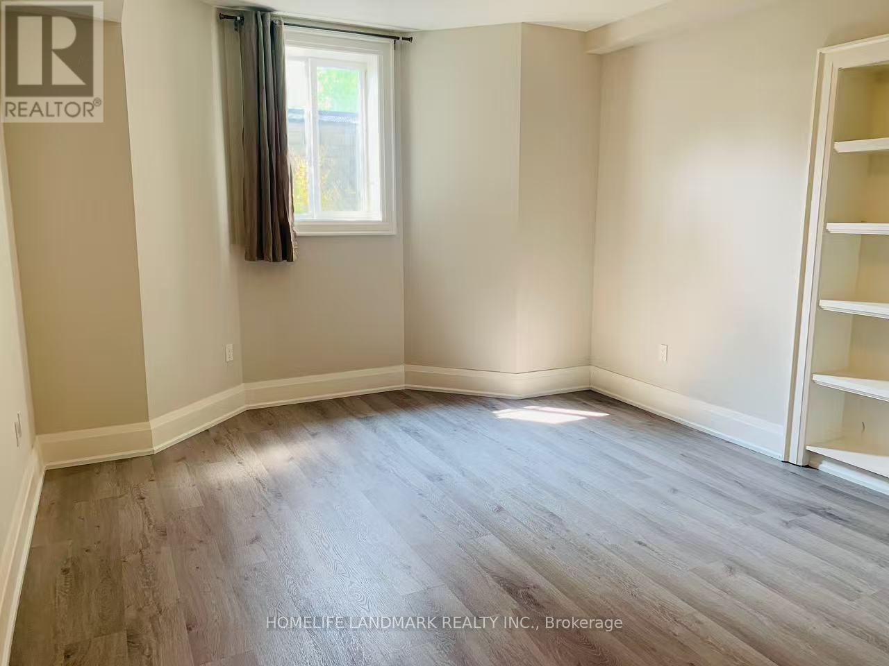 108 Patricia Avenue, Toronto, Ontario  M2M 1J4 - Photo 7 - C12387942