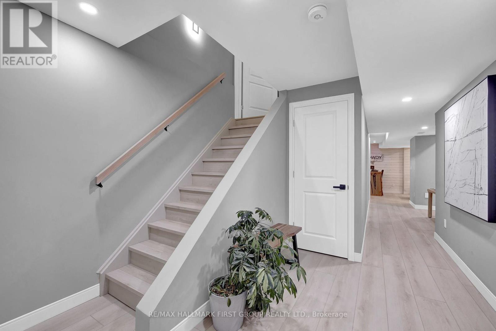 7 Primeau Crescent, Kawartha Lakes, Ontario  K9V 0M6 - Photo 34 - X12414497