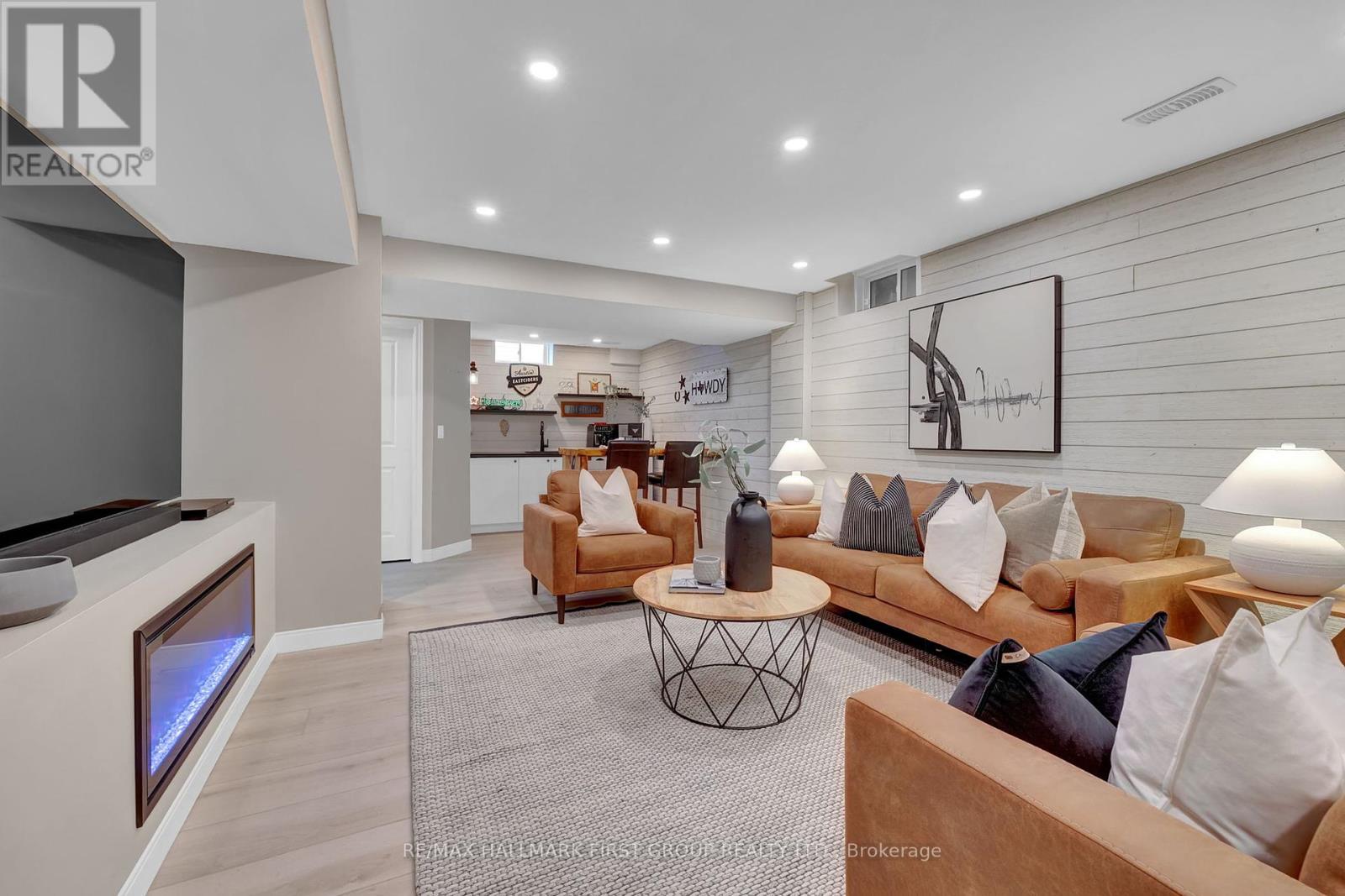 7 Primeau Crescent, Kawartha Lakes, Ontario  K9V 0M6 - Photo 40 - X12414497
