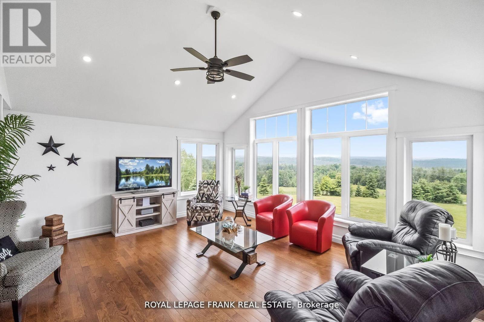 370 Detlor Road, Bancroft, Ontario  K0L 1C0 - Photo 8 - X12414558